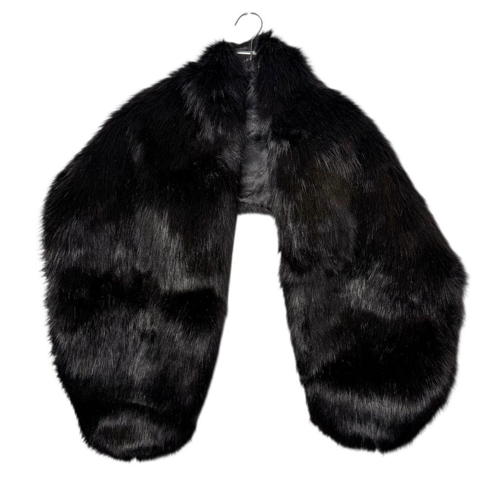 NEW Soft Surroundings Black Faux Fur Women’s Shawl Shoulder Stole One Size